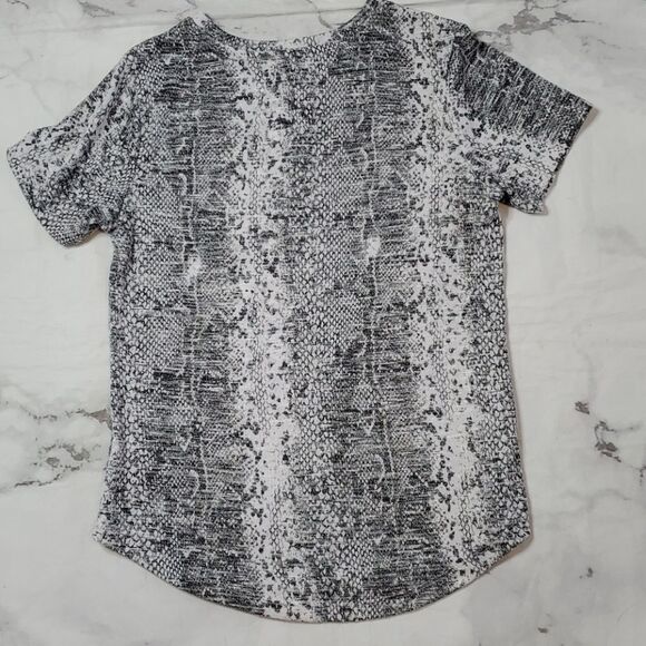 Z Supply Animal Print tee - Picture 4 of 4